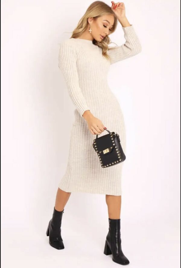 Beige maxi-bodycon-jumperjurk met  open twist - Karrah